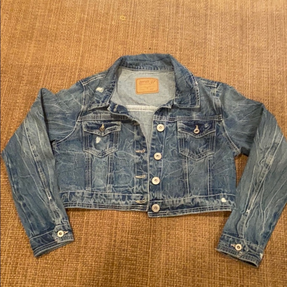 Short Denim jacket